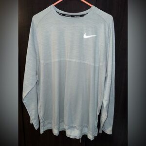 Nike Running Men's Dri-Fit Light Gray Long Sleeve Tee